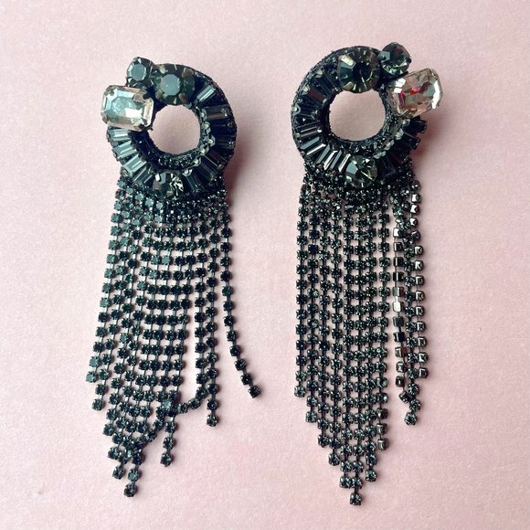 NWT Deepa Gurnani Crystal Rhinestone Chandelier Earrings-Silver Gunmetal Grey - Picture 3 of 10